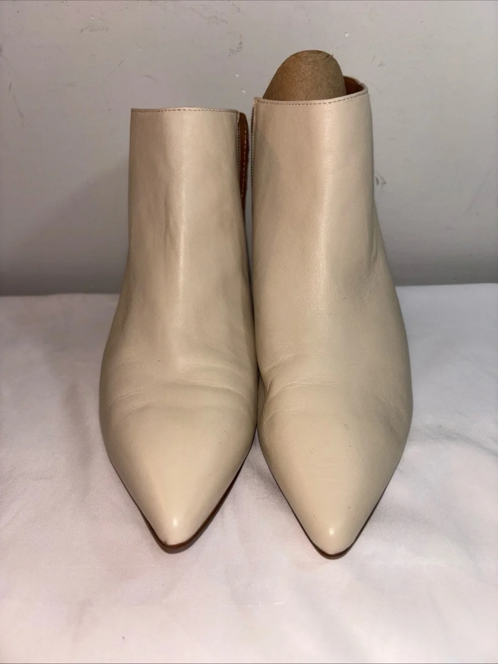 Franco Sarto Women’s Pointed Toe Leather Ankle Boots - Cream. 7/14